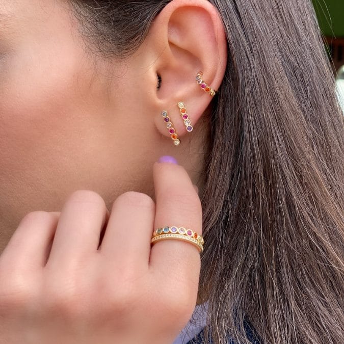 lemavie com br brinco palito 5 zirconias coloridas banho de ouro 18k