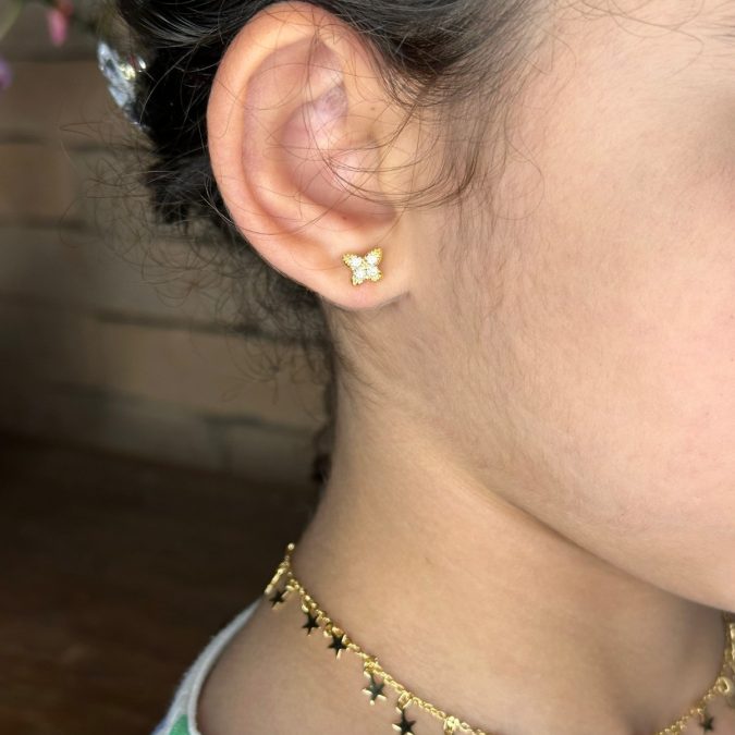 lemavie com br brinco borboleta ponto de luz no banho de ouro 18k