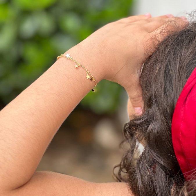 lemavie com br pulseira estrelinhas no banho de ouro 18k